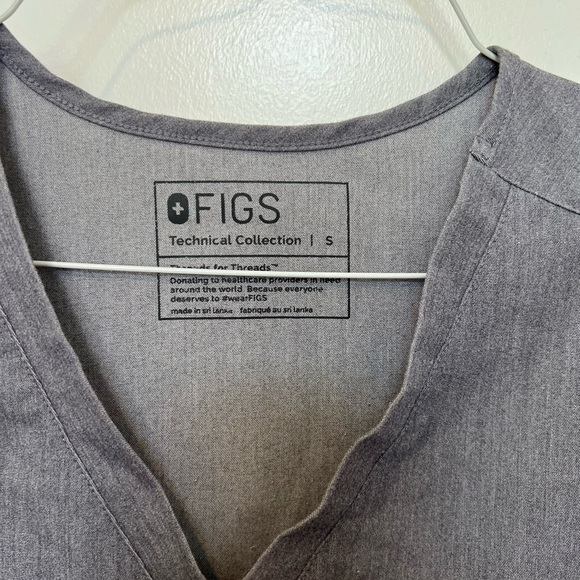 FIGS Graphite - Picture 3 of 4